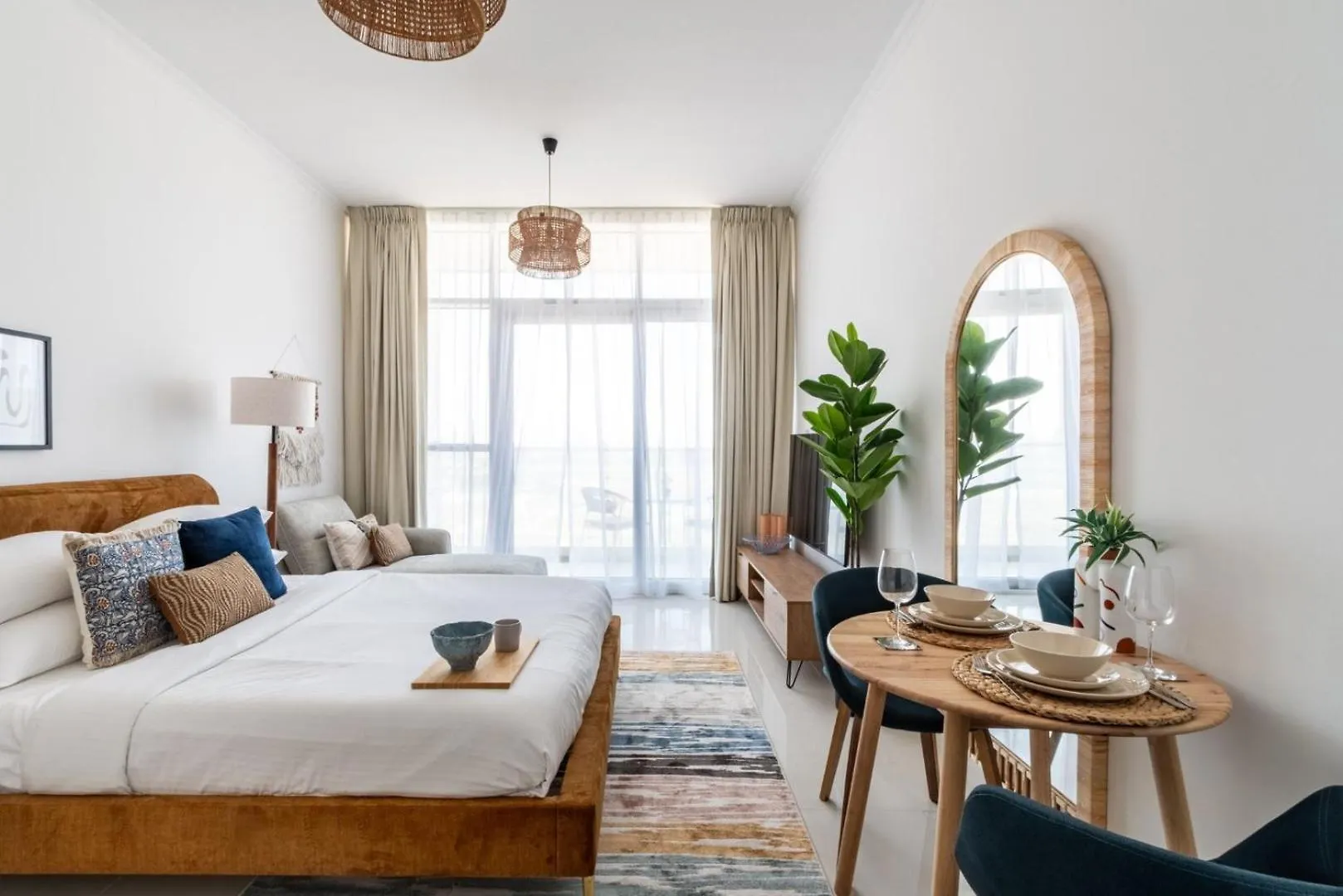 Guestready - Elegant Retreat At Damac Hills Apartment Dubai