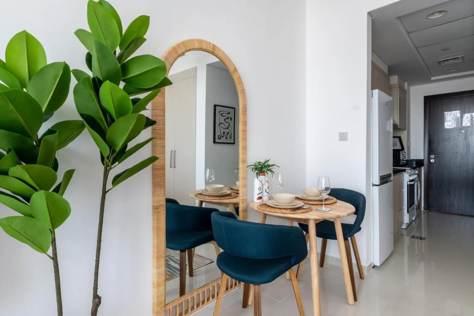 Guestready - Elegant Retreat At Damac Hills Apartment Dubai 0*,